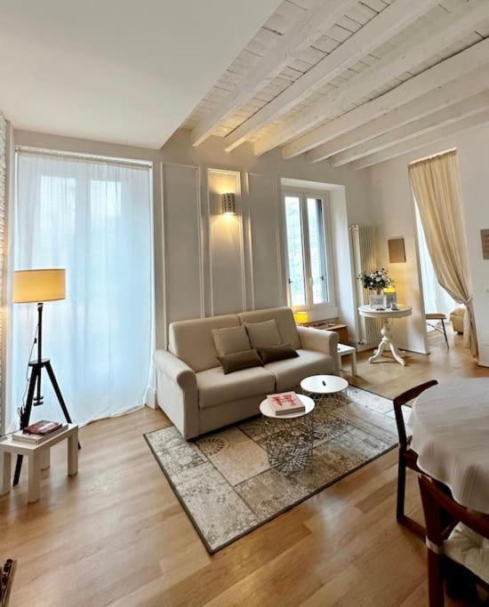 Isola Living Apartamento Milán